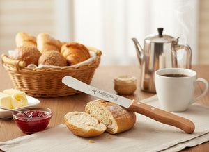 Buckelsmesser Trumpf-As  – Frühstücksmesser Solingen extra scharf rostfrei 22,5 cm Brötchenmesser Buche